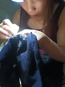 Evelyn-n online show from July 1, 2:51 pm