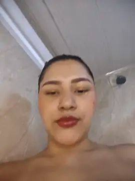 Julia-Blair online show from April 6, 5:47 pm