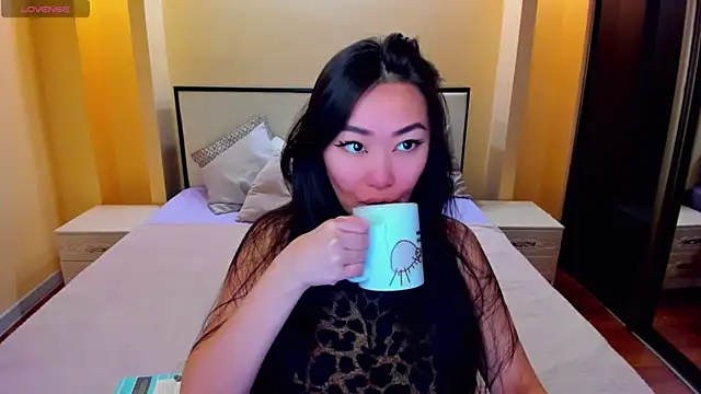 Purebeautyy online show from January 17, 11:37 am