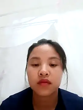 Pretty-haert online show from April 3, 5:00 pm