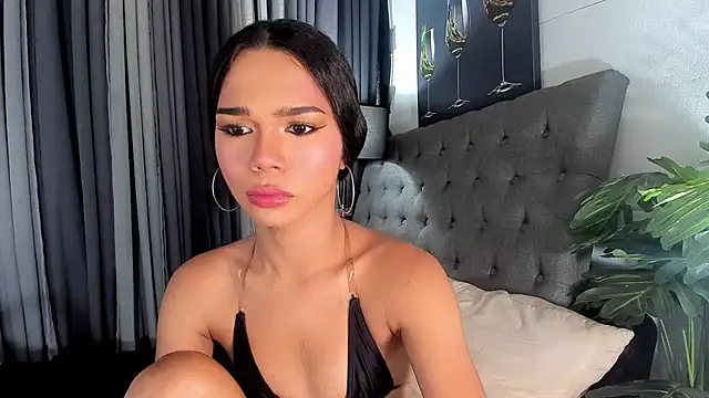 Snapshot of asianpetiteprincess chatting on June 2, 3:08 am asianpetiteprincess online show from June 2, 3:08 am