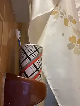 Snapshot of Petebulimia chatting on February 4, 7:09 pm Petebulimia online show from February 4, 7:09 pm