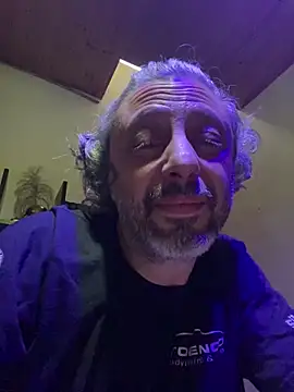 Snapshot of Petebulimia chatting on April 29, 7:31 pm Petebulimia online show from April 29, 7:31 pm