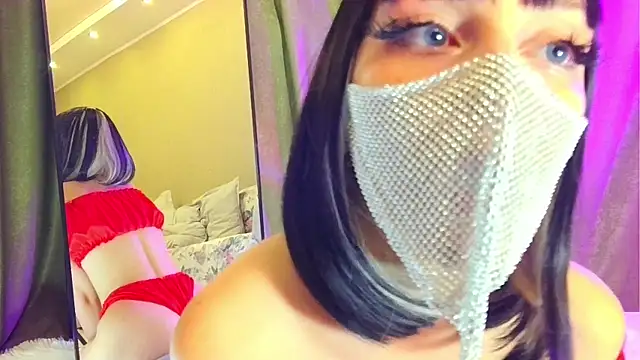 LunaNyan online show from December 4, 6:01 am