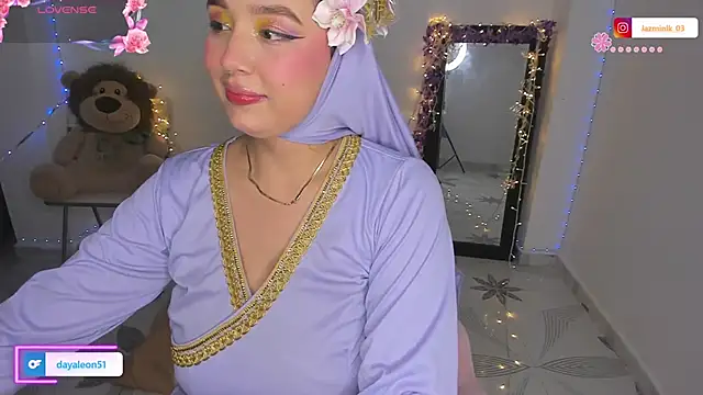 Jazmin kithana online show from March 31, 3:19 am