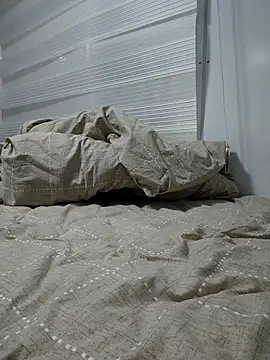 Snapshot of mehmetcan2155 chatting on March 1, 5:48 pm mehmetcan2155 online show from March 1, 5:48 pm