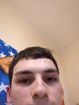 leo cutie online show from February 9, 4:22 pm