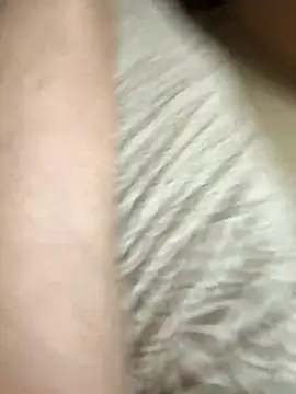 TRESBONNEBITE online show from April 1, 7:00 pm