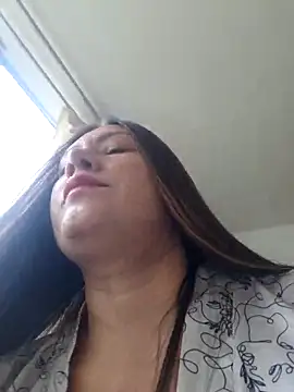 Snapshot of adele_69 chatting on May 30, 4:59 pm adele 69 online show from May 30, 4:59 pm