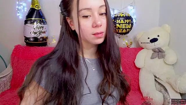 Snapshot of AlinaEleven chatting on January 14, 12:16 am AlinaEleven online show from January 14, 12:16 am