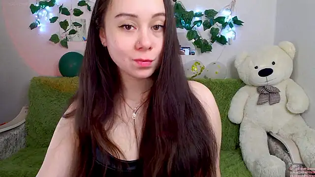 Snapshot of AlinaEleven chatting on February 11, 11:32 pm AlinaEleven online show from February 11, 11:32 pm