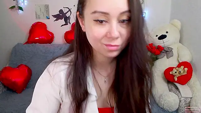 Snapshot of AlinaEleven chatting on February 14, 10:39 pm AlinaEleven online show from February 14, 10:39 pm