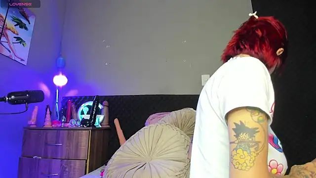 Snapshot of Shadia_Squirt chatting on April 26, 10:29 pm Shadia Squirt online show from April 26, 10:29 pm