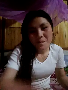 Snapshot of Hilary-123 chatting on April 25, 1:41 pm Hilary-123 online show from April 25, 1:41 pm