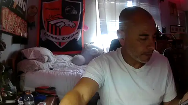 ValuedConcept687 online show from June 10, 2:01 am