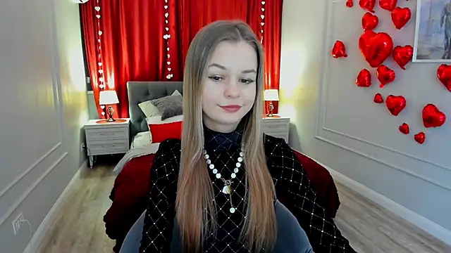 MidnighteAura online show from February 14, 8:05 pm