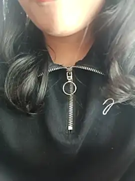 poojababydoll online show from December 18, 8:31 am