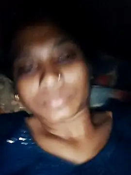Snapshot of Roshnibaria chatting on April 23, 4:20 pm Roshnibaria online show from April 23, 4:20 pm