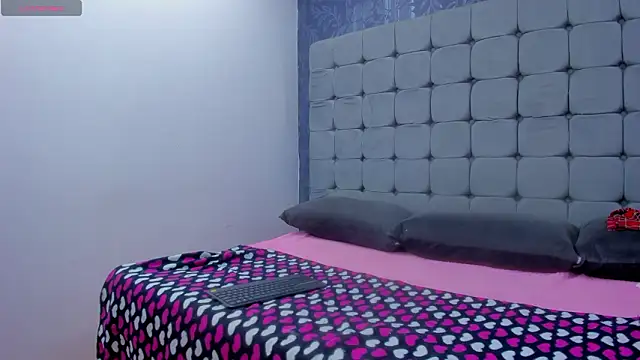 Messy Karol  online show from February 16, 2:13 pm