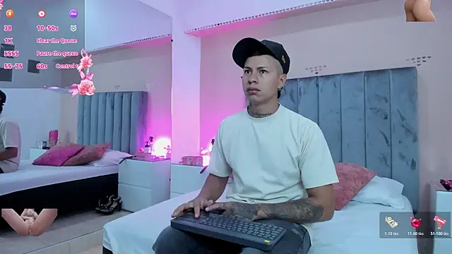 kaylaa sex online show from April 12, 1:27 pm