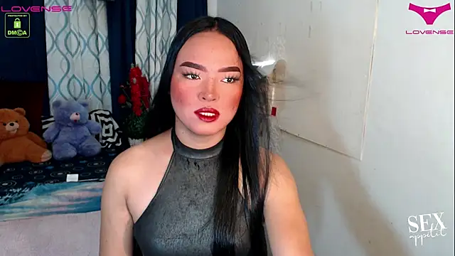 Fantacyloverr online show from April 11, 3:55 am