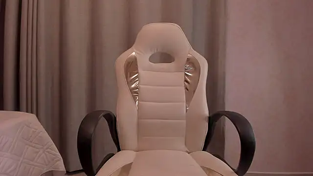 Miss dare online show from February 2, 10:25 am