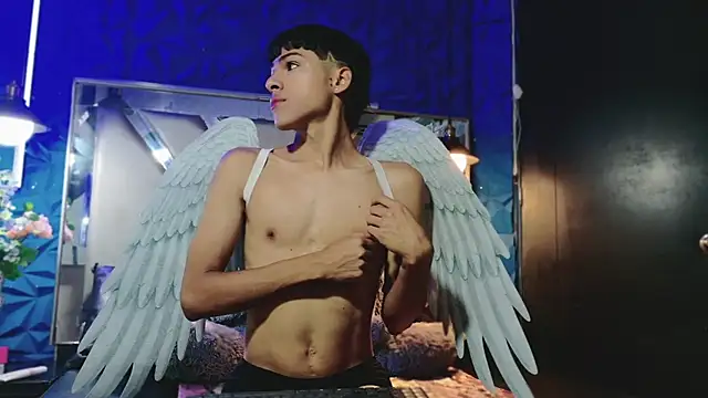 StormLuxX online show from December 14, 2:22 pm