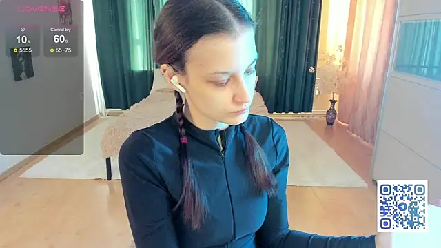 KrisDoeil online show from April 14, 2:06 am