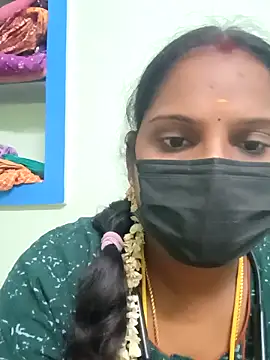 Snapshot of Tamil_Pallavi chatting on February 18, 6:31 am Tamil Pallavi online show from February 18, 6:31 am