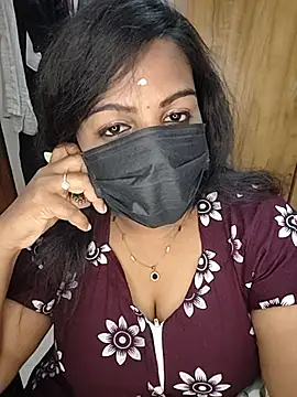 Snapshot of Tamil_Shara chatting on July 10, 10:34 pm Tamil Shara online show from July 10, 10:34 pm