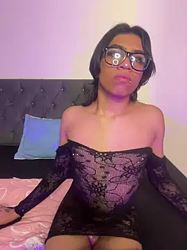 Baby-Angel777 online show from April 1, 7:42 am