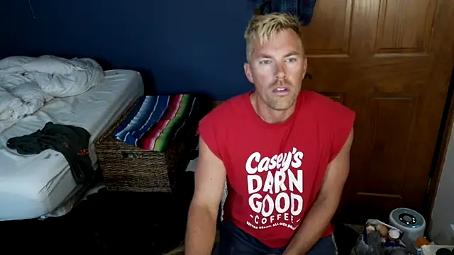 Snapshot of SpunRedneck chatting on June 29, 10:26 am SpunRedneck online show from June 29, 10:26 am