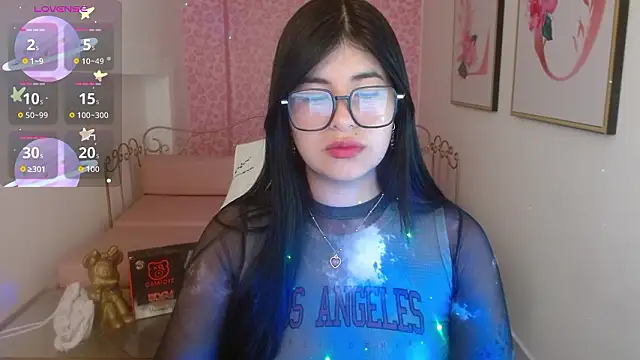 Nina harpper  online show from March 17, 12:41 pm