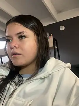 Camila Duarte2 online show from February 4, 1:39 pm