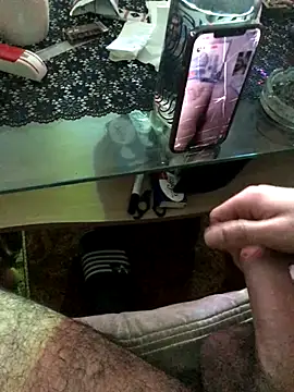 Snapshot of Ghost-Zero chatting on December 20, 3:41 pm Ghost-Zero online show from December 20, 3:41 pm