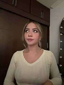 abbymnd1 online show from March 3, 11:10 pm