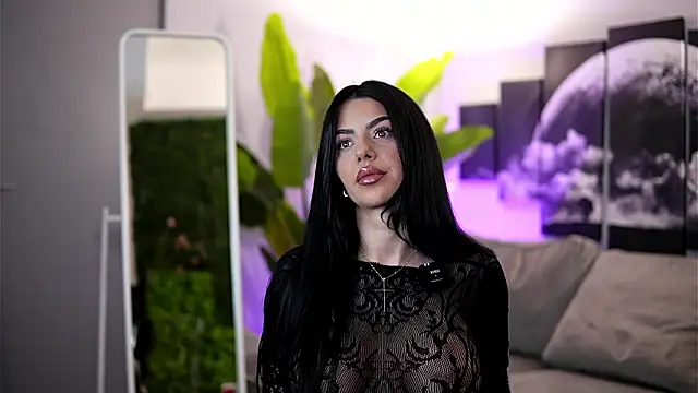 Ivy Trix online show from March 30, 6:09 pm