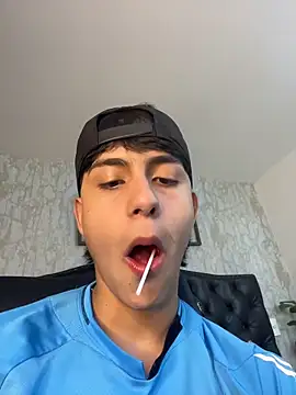 Lander Cruz online show from December 15, 8:35 pm