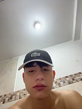 Lander Cruz online show from March 7, 3:31 pm