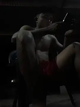 Snapshot of youngboypiss chatting on December 22, 2:19 am youngboypiss online show from December 22, 2:19 am