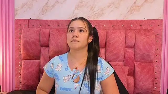 Snapshot of ValeryMorales chatting on February 4, 7:31 pm ValeryMorales online show from February 4, 7:31 pm