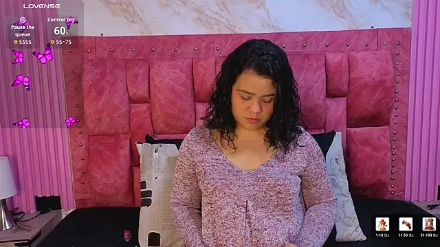 ValeryMorales online show from April 3, 7:23 pm