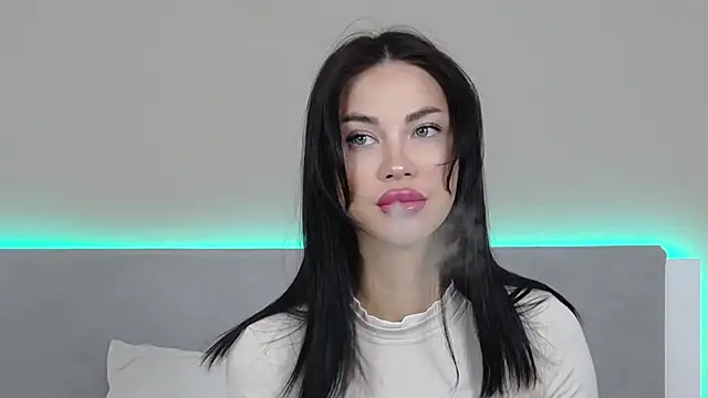 RachaelMils online show from March 6, 4:09 am