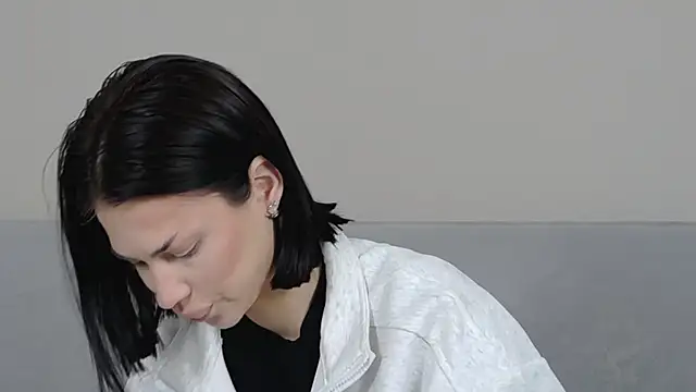 RachaelMils online show from April 10, 3:56 am