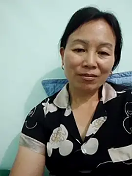 Lili-123k online show from March 31, 2:46 am