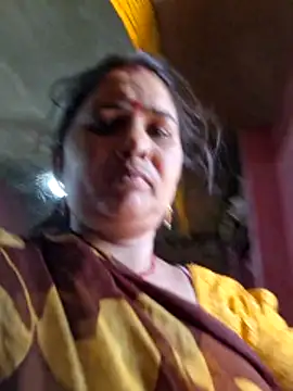 Snapshot of Your-shreya143 chatting on May 21, 6:09 am Your-shreya143 online show from May 21, 6:09 am