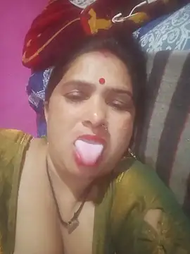 Your-shreya143 online show from June 30, 11:28 pm