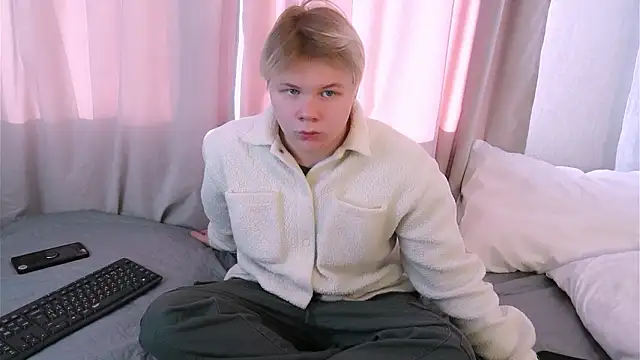 Brian Mils online show from February 18, 11:17 am