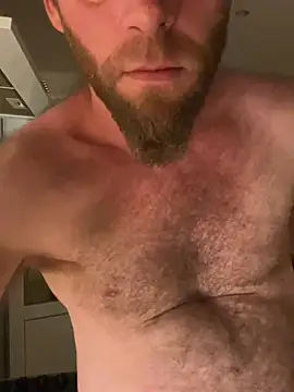 Snapshot of Bigdaad92 chatting on June 19, 9:29 pm Bigdaad92 online show from June 19, 9:29 pm