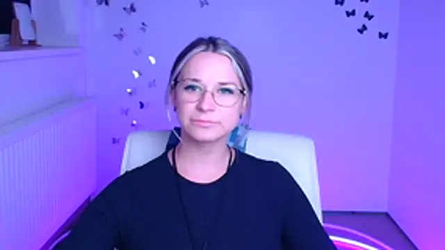 Melodie Aster online show from January 18, 12:09 pm